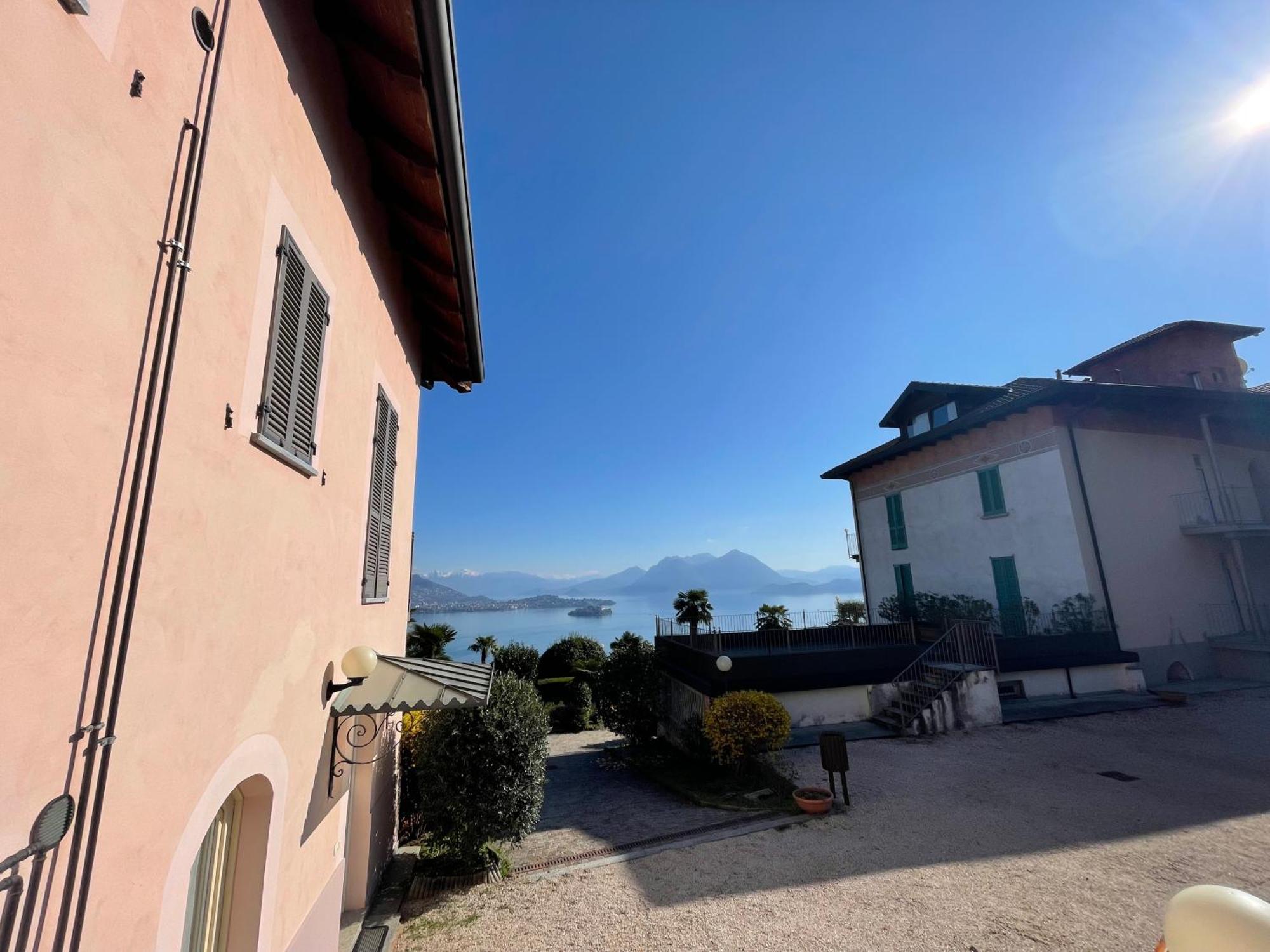 Rossana Apartment Lago Maggiore Baveno Dış mekan fotoğraf